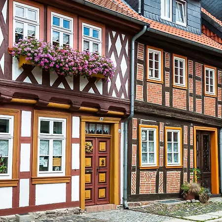 Regiohotel Am Nicolaiplatz - #ferienwohnungen #frischrenoviert #kaffeevollautomat #bestlage Апартаменты